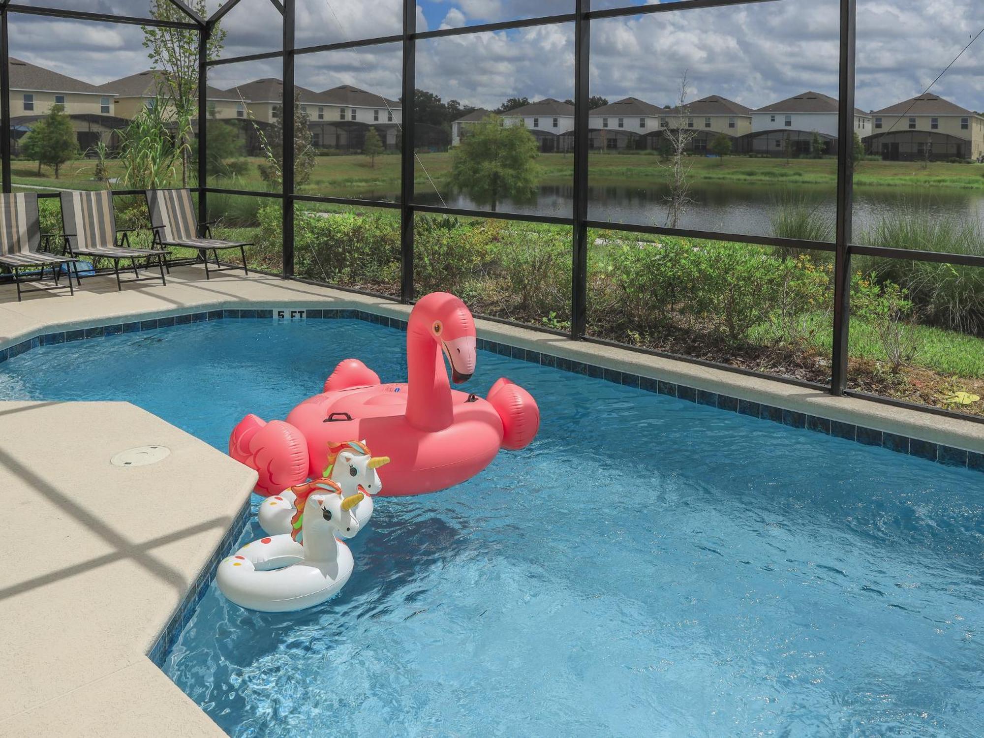Waterfront Brand New Modern Luxury 8 Bedroom Pool House! Sleeps 16 كيسيمي المظهر الخارجي الصورة