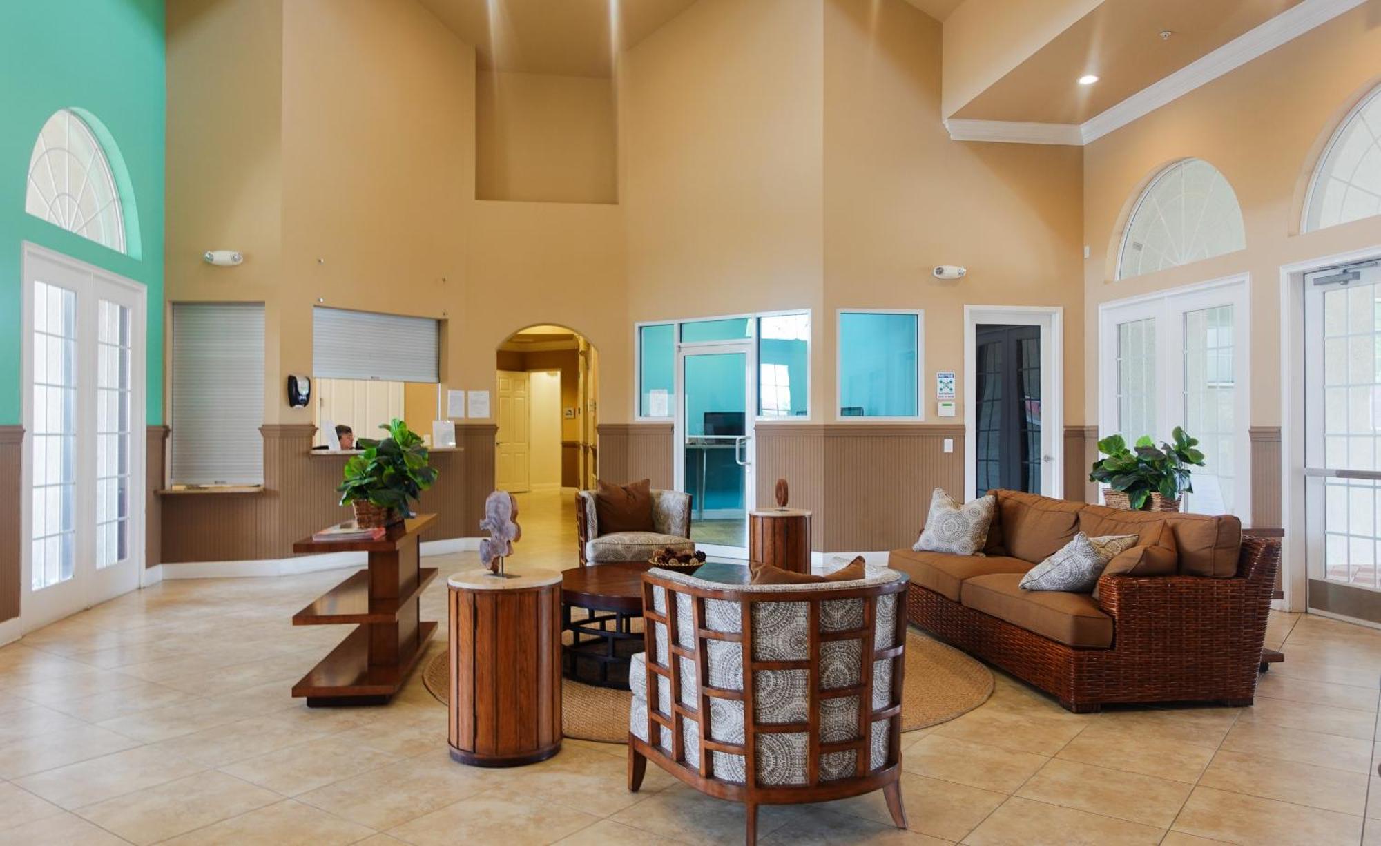 Waterfront Brand New Modern Luxury 8 Bedroom Pool House! Sleeps 16 كيسيمي المظهر الخارجي الصورة
